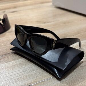 SAINT LAURENT SUNGLASSES YSL oversized cat-eye acetate sunglasses
